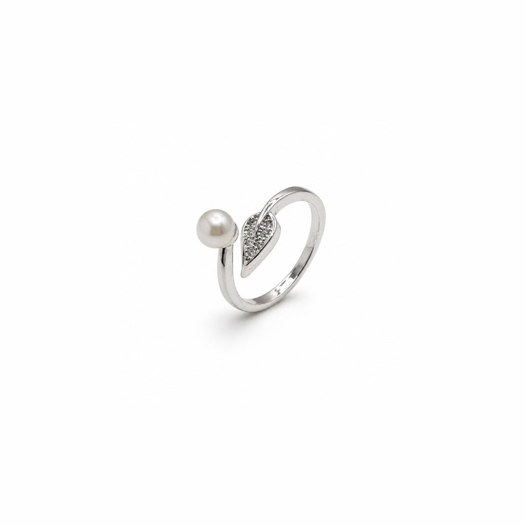 Ring mit Perlendetail