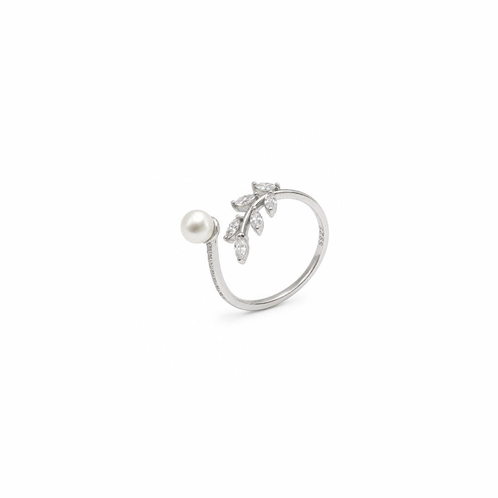 Ring mit Perlendetail